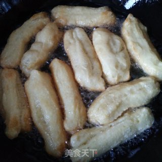 牛奶油条的做法步骤：10