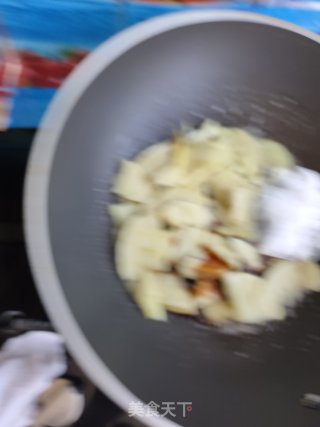油焖笋的做法步骤：8