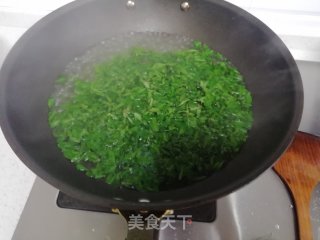 枸杞芽蛋花汤的做法步骤：4