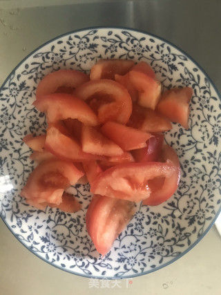 西红柿炒鸡蛋的做法步骤：2
