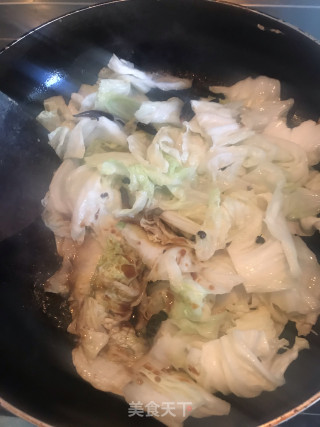 炝炒白菜的做法步骤：4