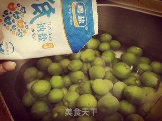 青梅酒的做法步骤：3