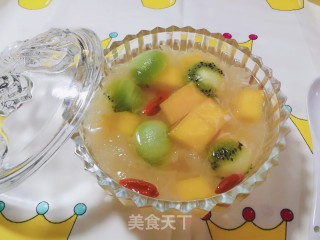银耳水果羹的做法步骤：3