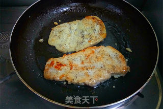 蒜香煎鸡排的做法步骤：9