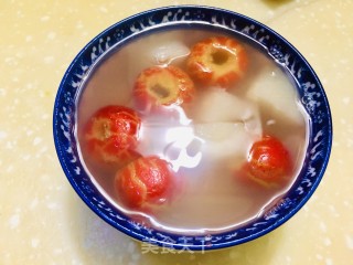 雪梨山楂糖水的做法步骤：6