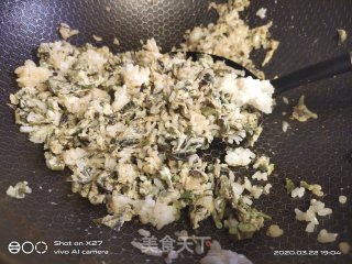 香椿蛋炒饭的做法步骤：3