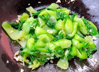 蒜蓉油菜炒蟹足棒的做法步骤：5
