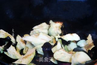 土豆炖茄子酱的做法步骤：4