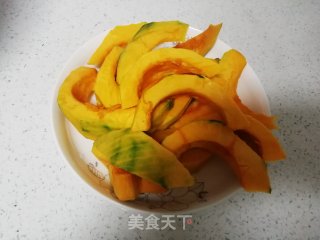 南瓜馒头的做法步骤：1