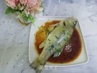 清蒸鲈鱼的做法步骤：3