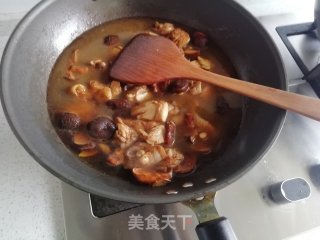 香菇烧鸡腿的做法步骤：6
