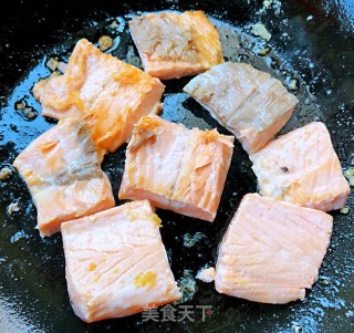 照烧三文鱼煎豆腐的做法步骤：8