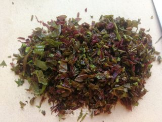 香椿木耳粉丝鸡蛋饺的做法步骤：3