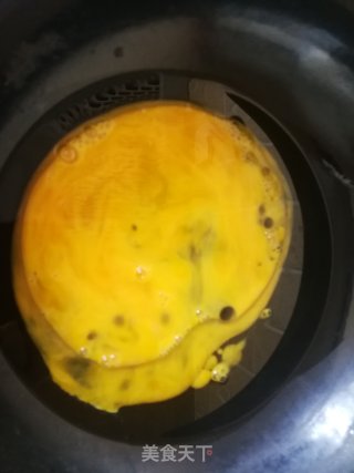 香椿木耳粉丝鸡蛋饺的做法步骤：6