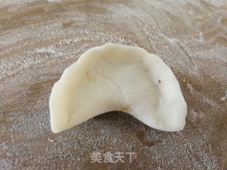 香椿木耳粉丝鸡蛋饺的做法步骤：22