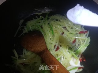 酸辣土豆丝的做法步骤：9