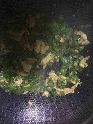 辣椒炒蛋的做法步骤：4