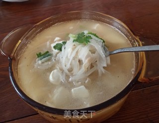 葱香萝卜丝豆腐汤的做法步骤：10