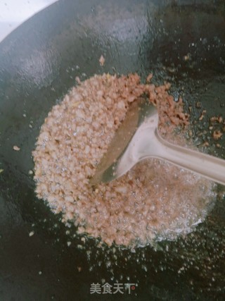 碎肉豌豆的做法步骤：4