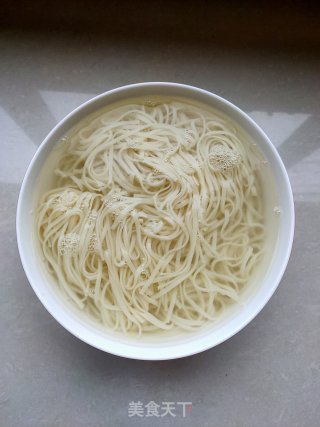 芝麻酱鸡肉丝拌面的做法步骤：6