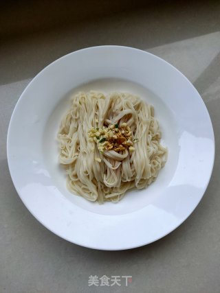 芝麻酱鸡肉丝拌面的做法步骤：8
