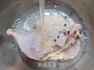 盐水鸡腿的做法步骤：7