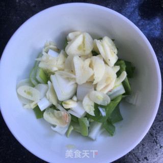 口蘑炒青菜的做法步骤：4