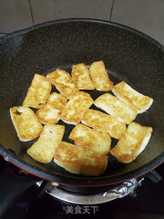 葱香煎豆腐的做法步骤：4