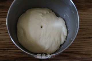 豆沙面包的做法步骤：7