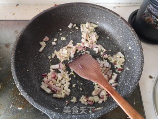 蒜香鲜虾意面的做法步骤：3