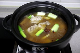 排骨炖萝卜的做法步骤：4