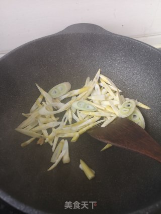 响铃笋尖海鲜汤的做法步骤：3