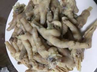 酸辣鸡爪的做法步骤：4