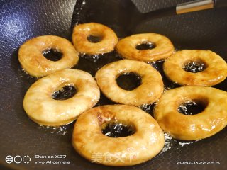 有味道的甜甜圈的做法步骤：10