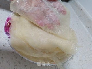 水饺皮卷豆芽的做法步骤：8