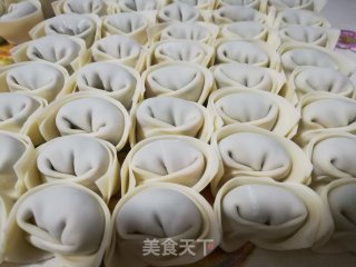 荠菜鲜肉馄饨的做法步骤：5