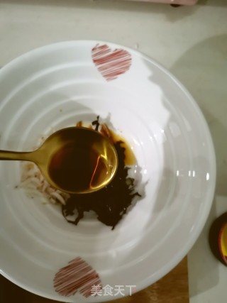 酸汤馄饨的做法步骤：6