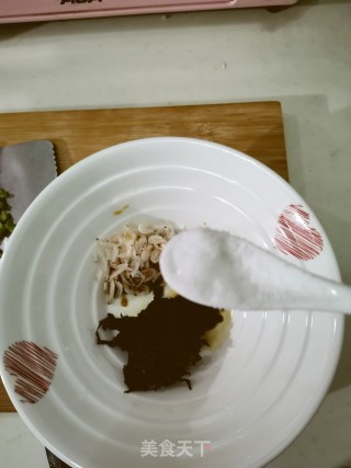 酸汤馄饨的做法步骤：7