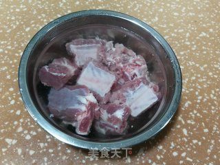 小米蒸排骨的做法步骤：1