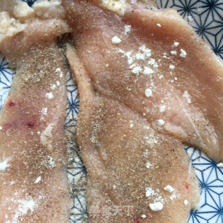 口蘑鸡肉双煎沙拉的做法步骤：4