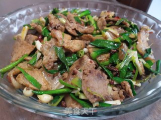 回锅肉的做法步骤：5