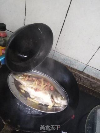 米其林餐厅的清蒸鲈鱼的做法步骤：5