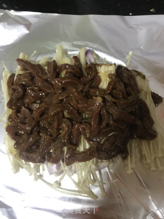砂锅锡纸牛肉的做法步骤：4