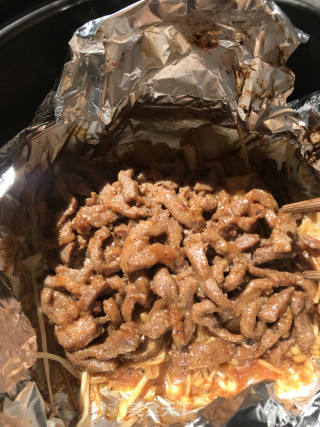 砂锅锡纸牛肉的做法步骤：9