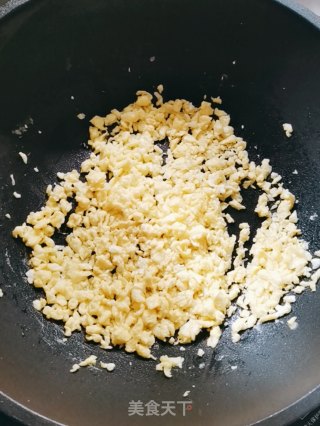 三鲜馅饼的做法步骤：4