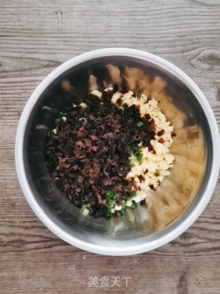 三鲜馅饼的做法步骤：6