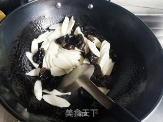 山药木耳的做法步骤：3