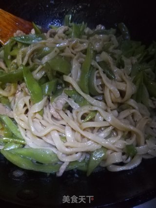 豆角焖面的做法步骤：6