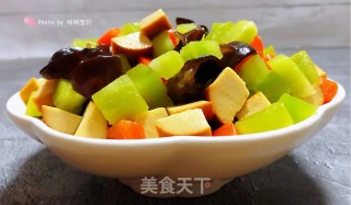 莴笋拌素鸡胡萝卜木耳的做法步骤：9