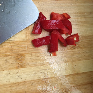 蒜苗炒鸡胸肉的做法步骤：15